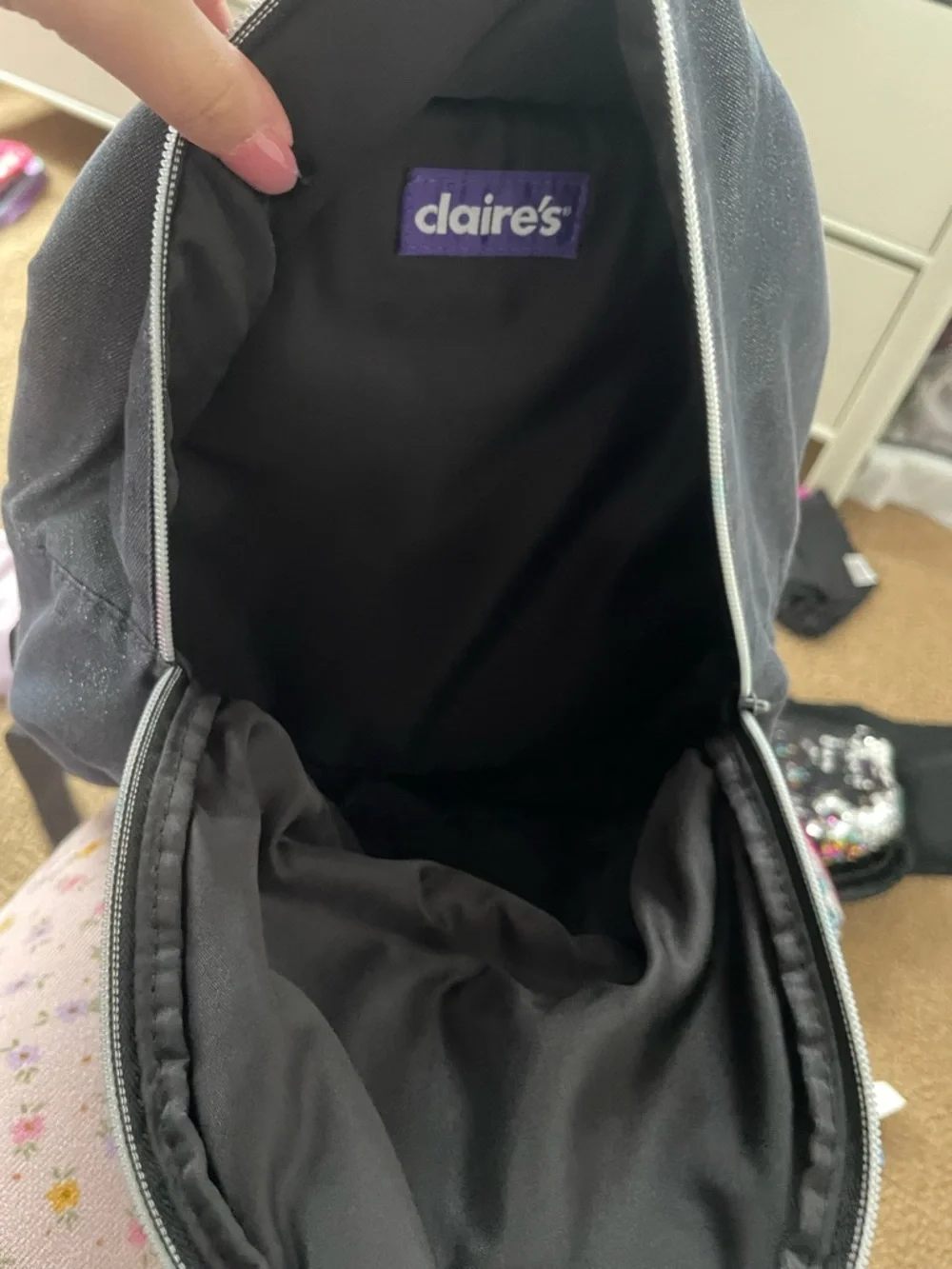 Cute Backpack - Picture 5 of 5